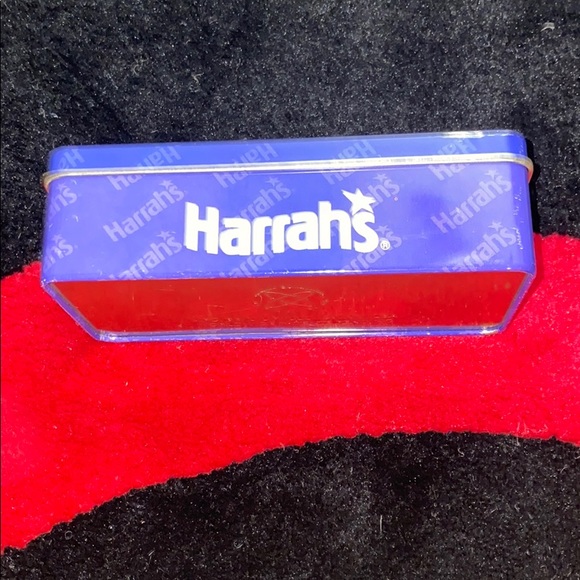 HARRAH'S Las Vegas 35mm Cam 24mm lens with tin box - Picture 5 of 13